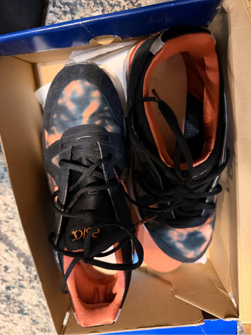 Asics GEL-Lyte V Men's Sneakers — Black, Orange & Gray Tye-dye - Picture 3 of 3